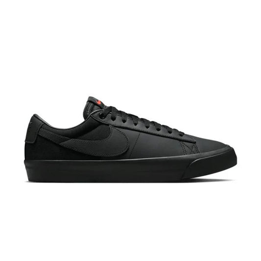 this is an image of Nike SB Zoom Blazer Low Pro GT "Black Anthracite"