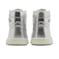 Air Jordan 1 Retro High OG "Chrome" (Women's)