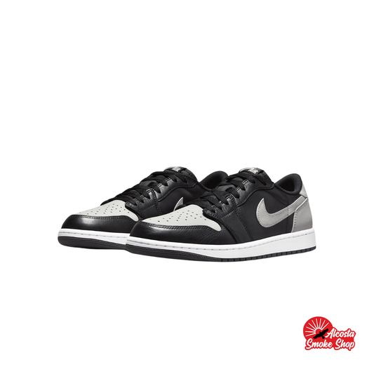 this is an image of Air Jordan 1 Retro Low OG "Shadow"