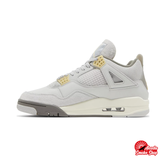 this is an image of Air Jordan 4 Retro SE "Craft Photon Dust"
