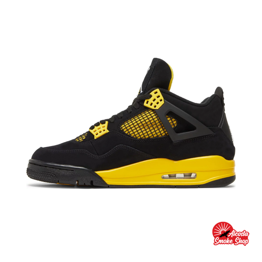 this is an image of Air Jordan 4 "Thunder"