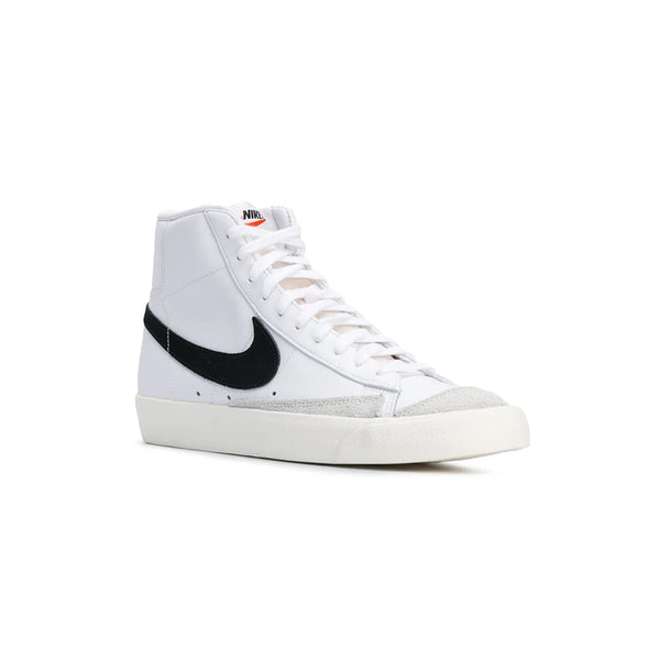 this is an image of Nike Blazer Mid 77 VNTG "White Black"