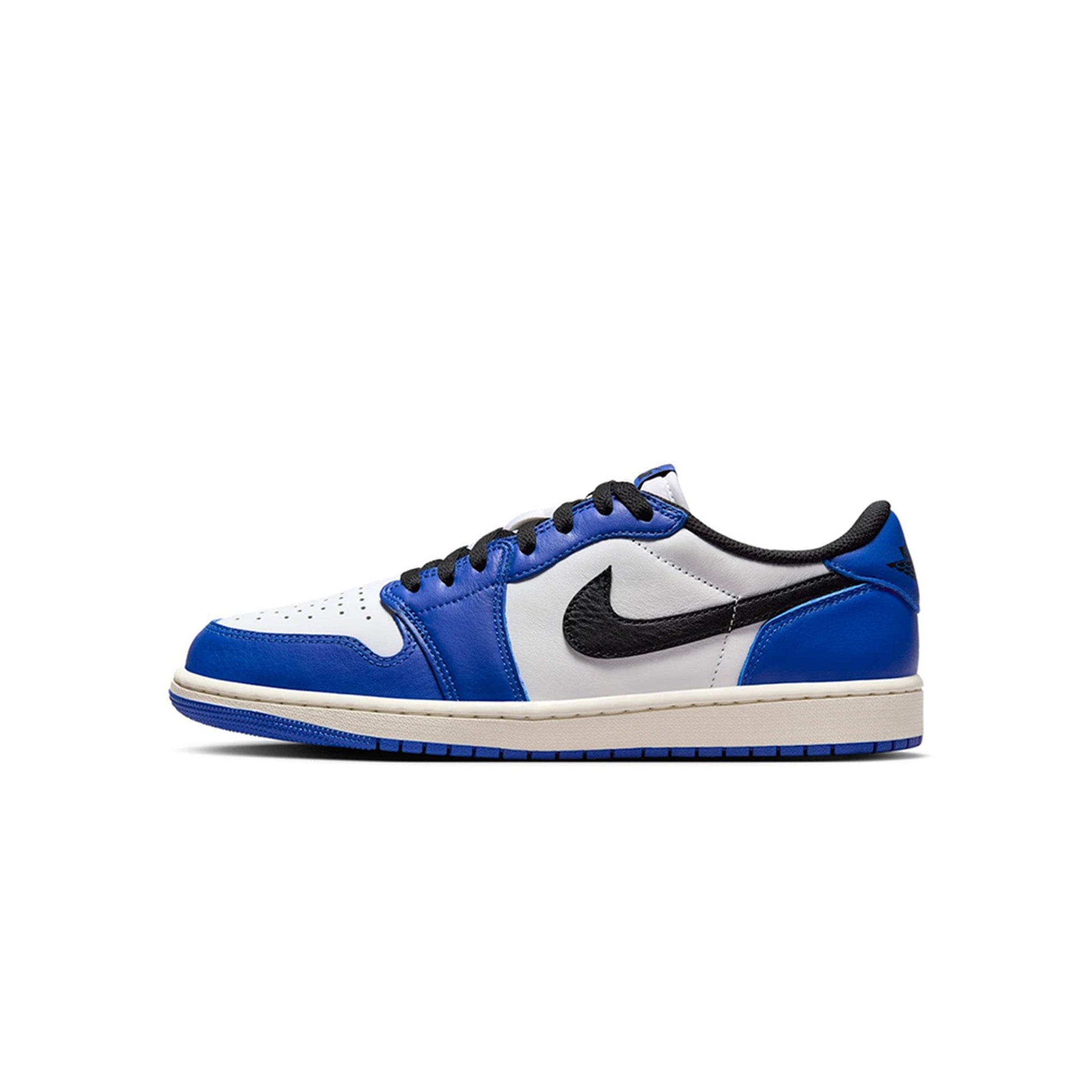 this is an image of Jordan 1 Retro Low OG "Game Royal"