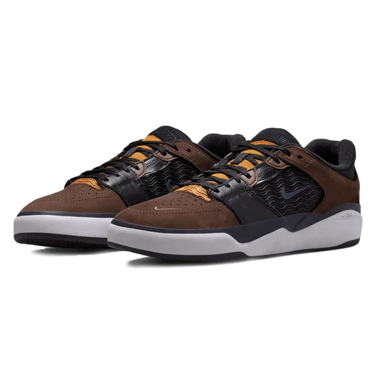 this is an image of Nike SB Ishod "Baroque Brown"