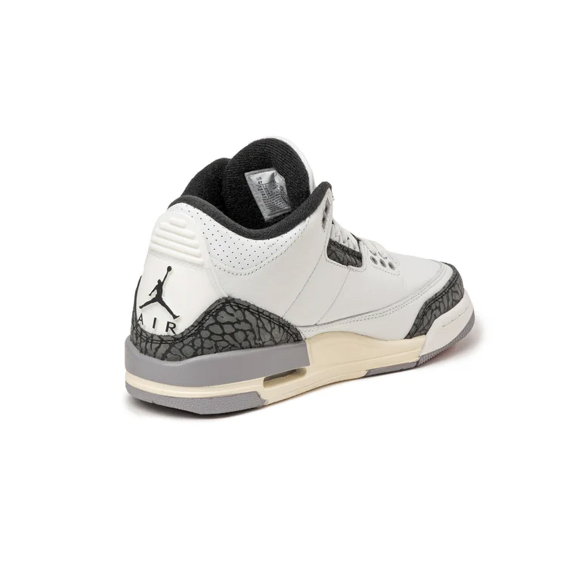 this is an image of Jordan 3 Retro "Cement Grey" (GS)