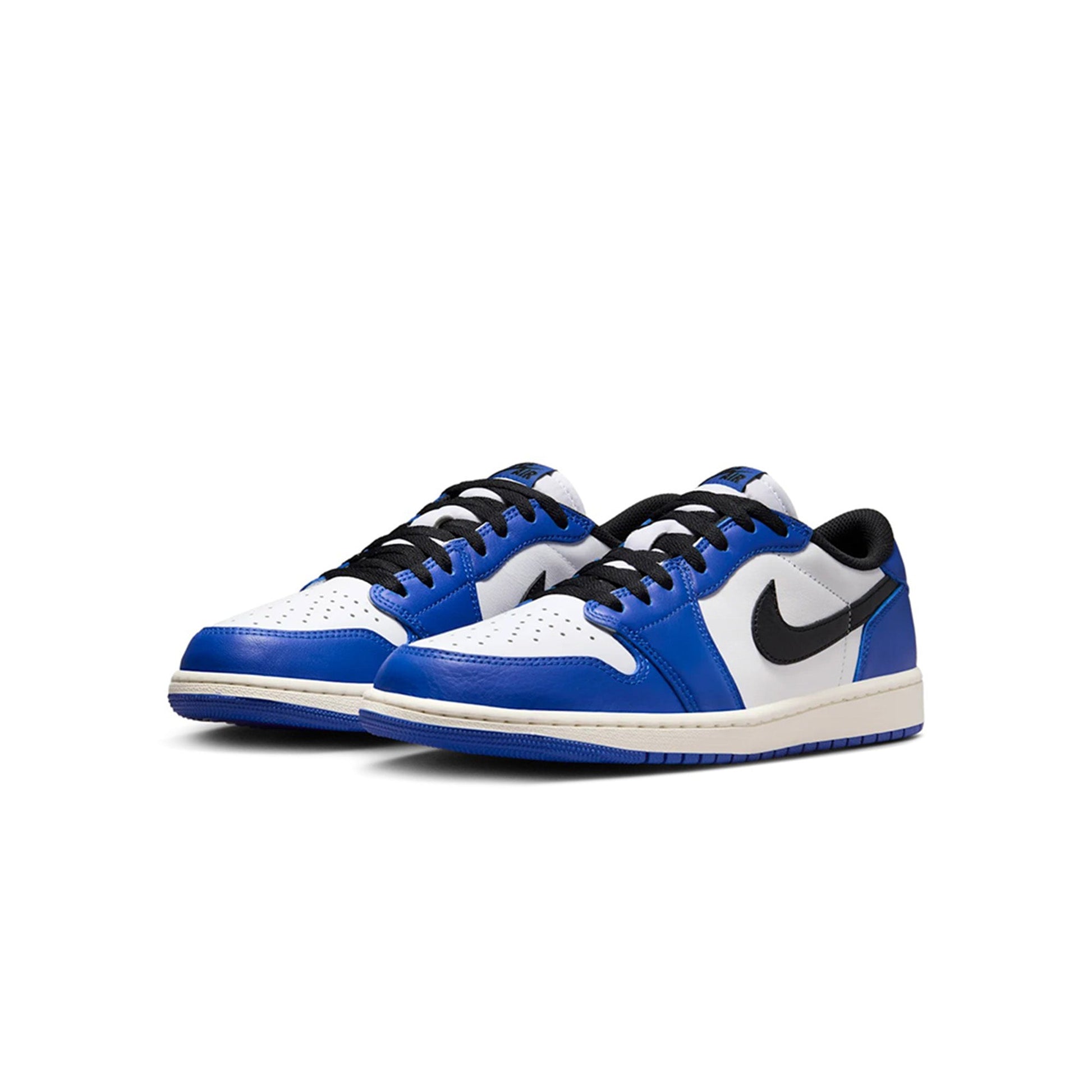 this is an image of Jordan 1 Retro Low OG "Game Royal"