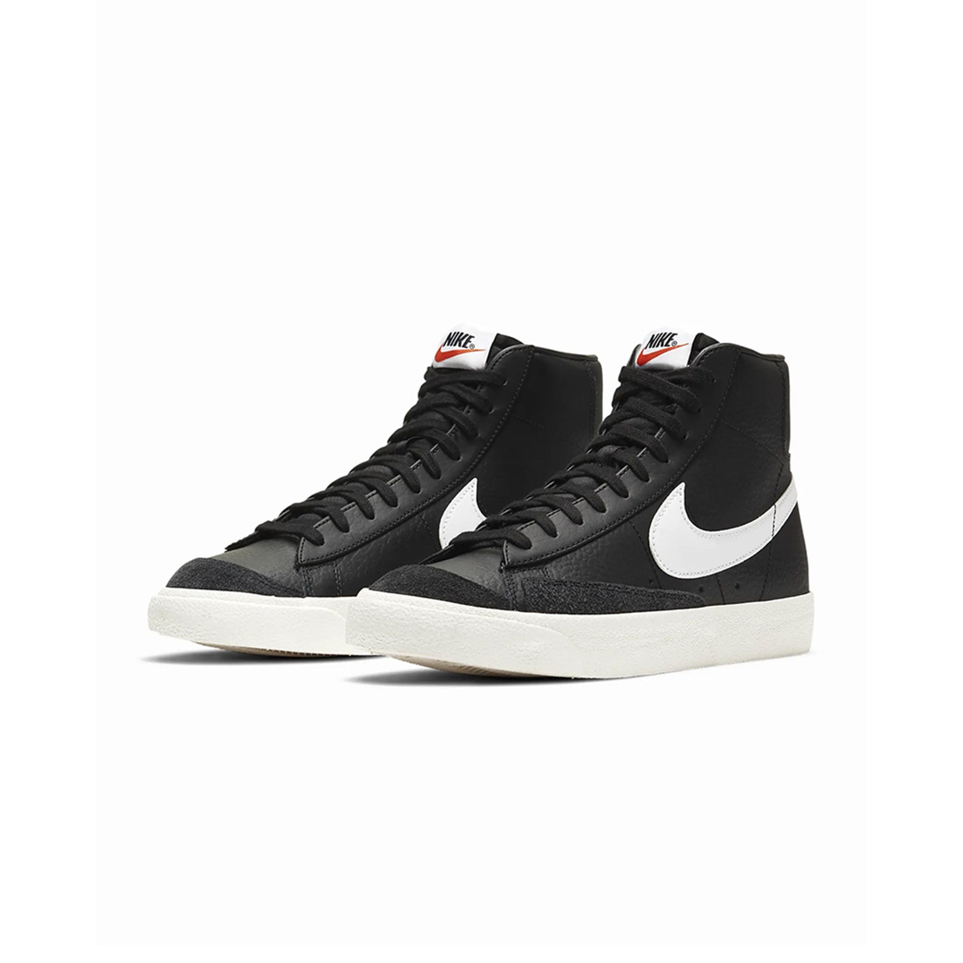 this is an image of Nike Blazer Mid 77 Vintage "Black Sail"