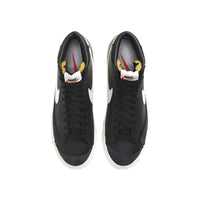 this is an image of Nike Blazer Mid 77 Vintage "Black Sail"