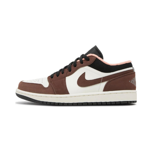 this is an image of Jordan 1 Retro Low OG "Mocha" (GS)