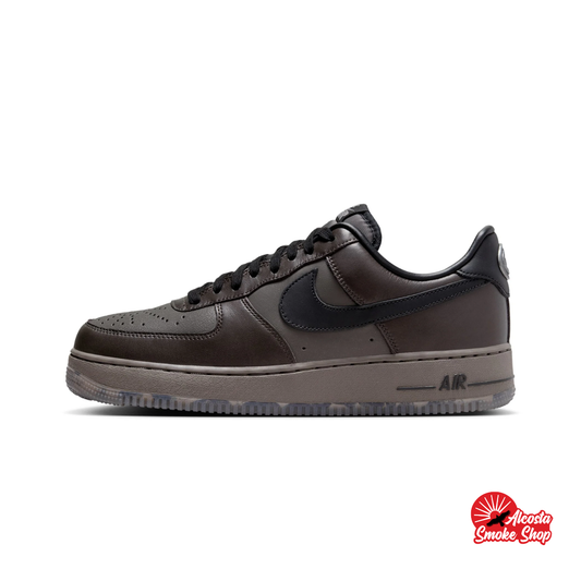 this is an image of Nike Air Force 1 Low "Paris"