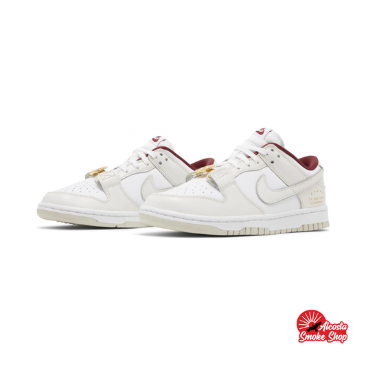 this is an image of Nike Dunk Low SE "Just Do It White Phantom" ( Women's )