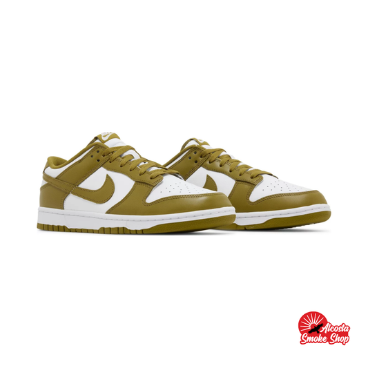 this is an image of Nike Dunk Low "Pacific Moss"