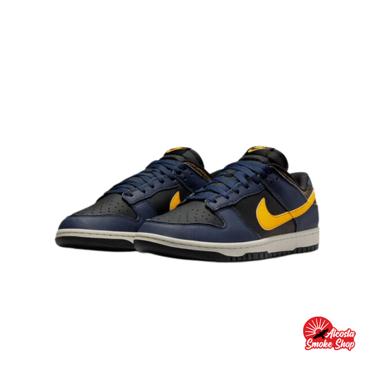 this is an image of Nike Dunk Low "Vintage Michigan"