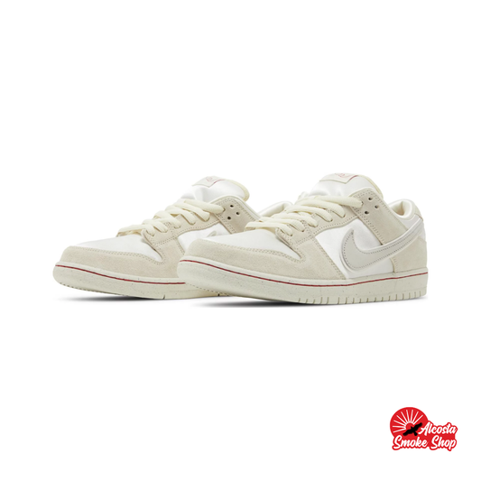 this is an image of Nike SB Dunk Low Premium "City Of Love"