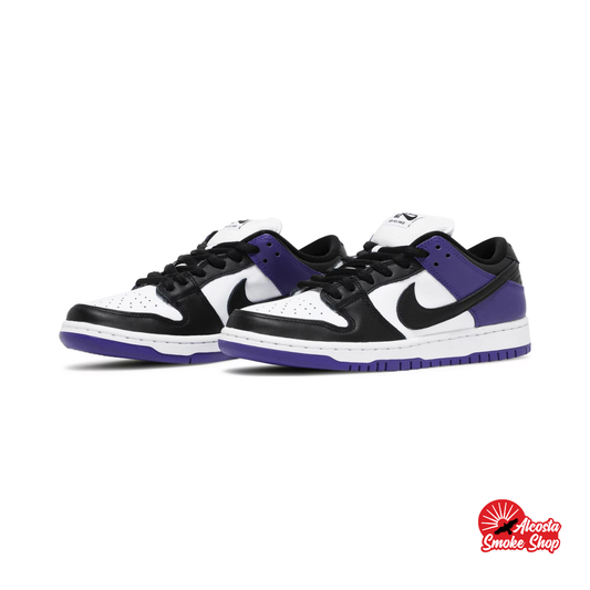 this is an image of Nike SB Dunk Low Pro "Court Purple"