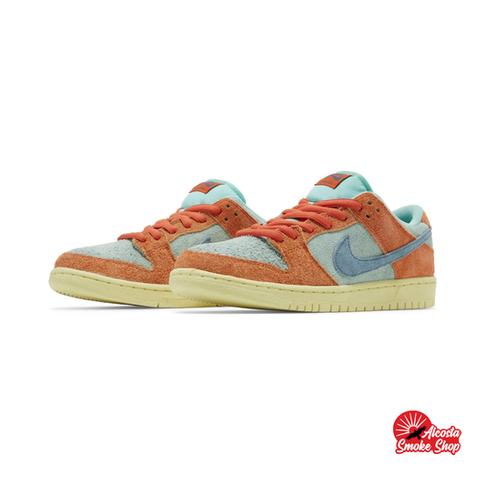 this is an image of Nike SB Dunk Low "Orange Emerald Rise"