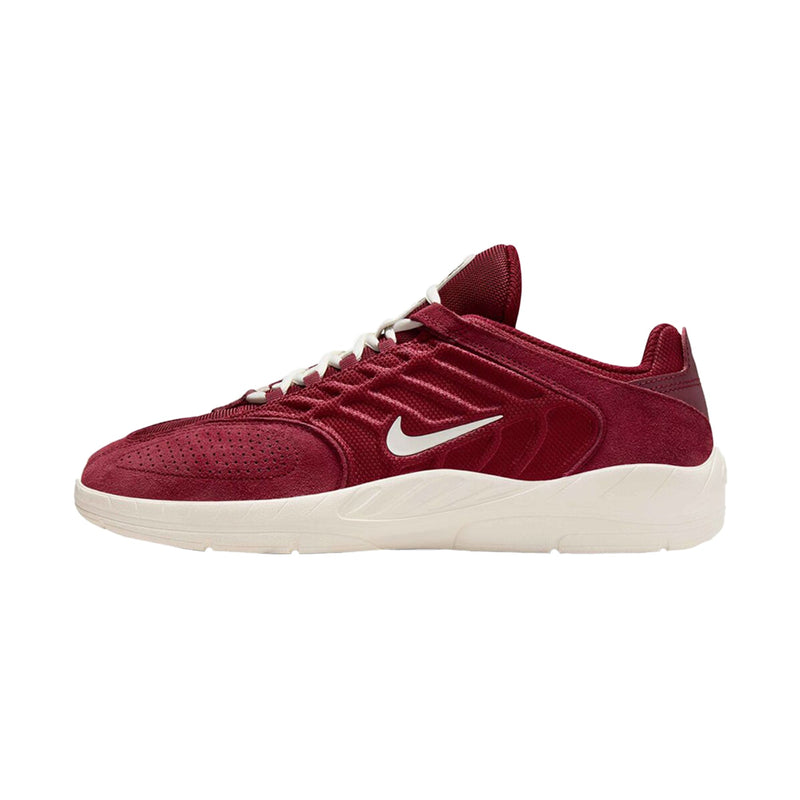 this is an image of Nike SB Vertebrea "Team Red Sail"